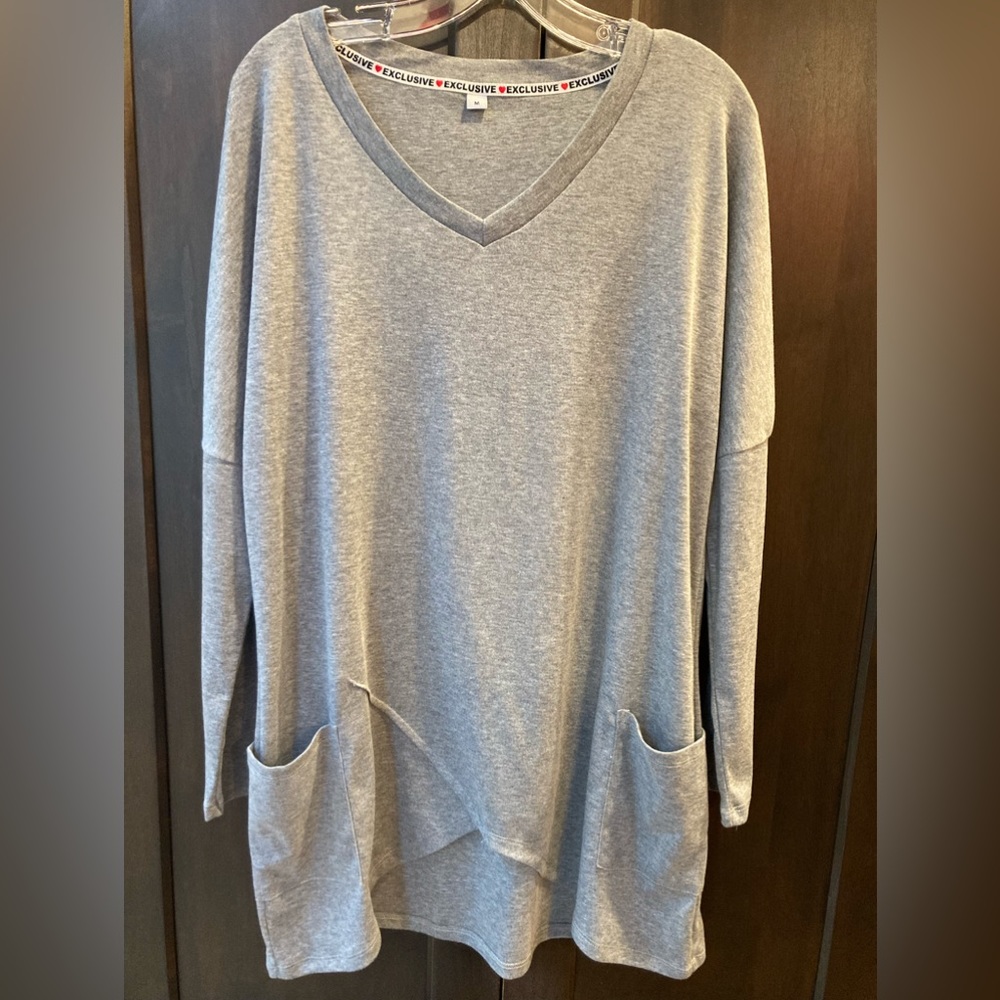 Oversized V neck tunic gray heather sz M
